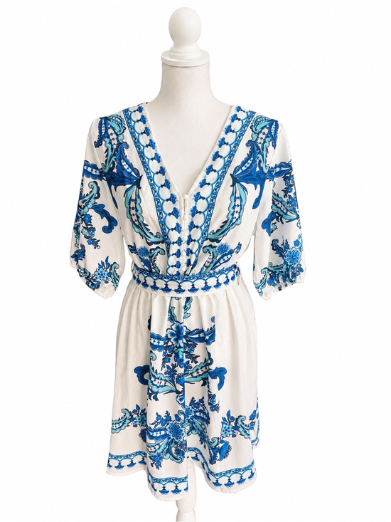 Cupshe Dresses & Skirts - Blue & White Printed V-Neck Swim Coverup Dress